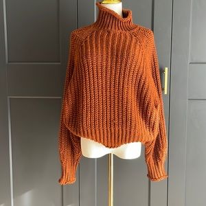 H&M rust colored chunky sweater